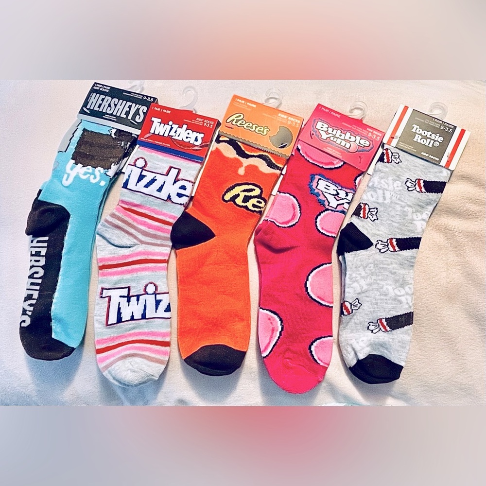 NWT Crest Brands Kids’ Socks (5)